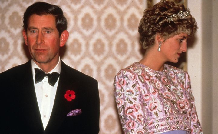 A Look Back On Princess Diana And Prince Charles Emotional Divorce Huffpost Life
