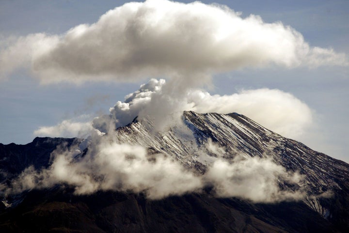 <p>Mount St. Helens is called Lawetlat'la, or "The Smoker," by the Cowlitz tribe.</p>