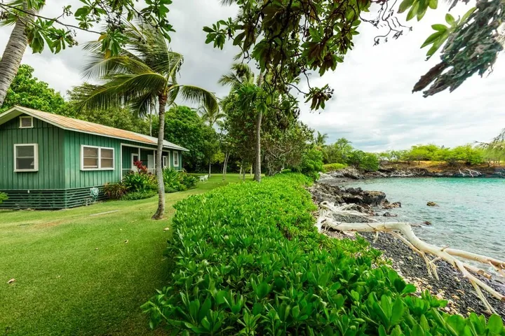 Neil Young's Hawaiian retreat is an oldie but a goodie