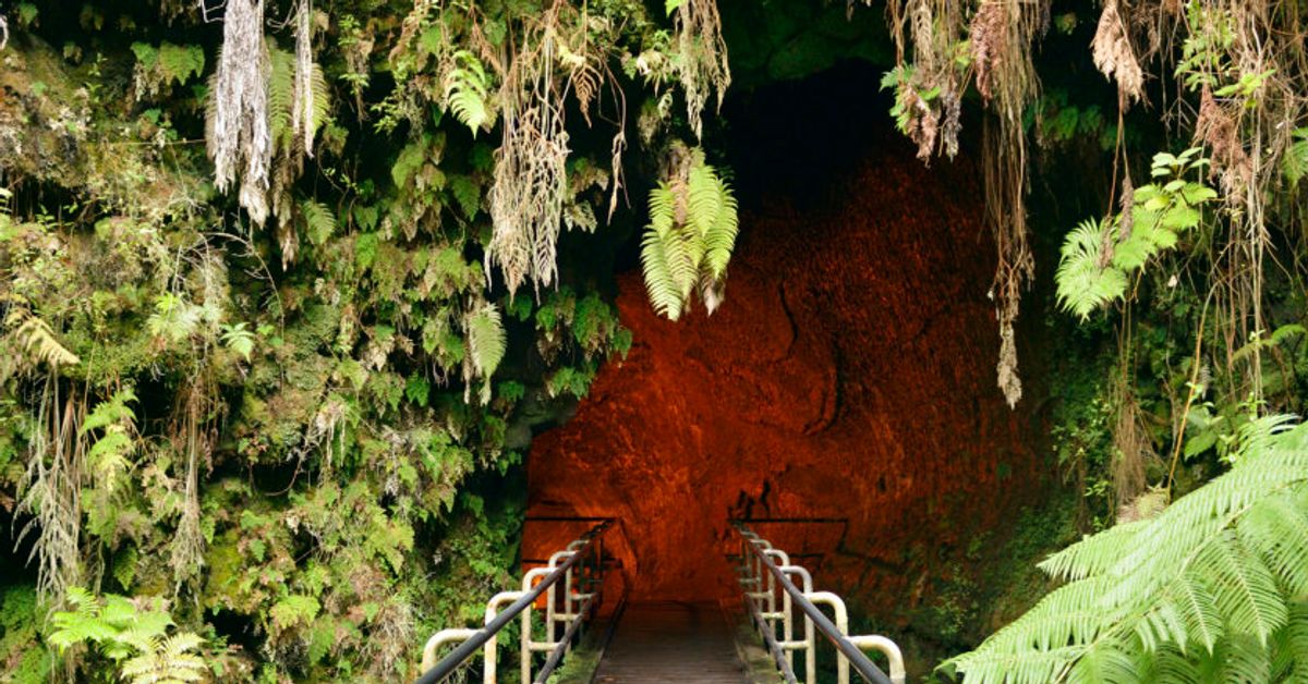 7 Of America's Most Eerily Beautiful Lava Tubes