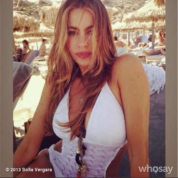 Sofia Vergara and her uncontrolled passion for selfies - Actress and model Sofia  Vergara has more than 28.5