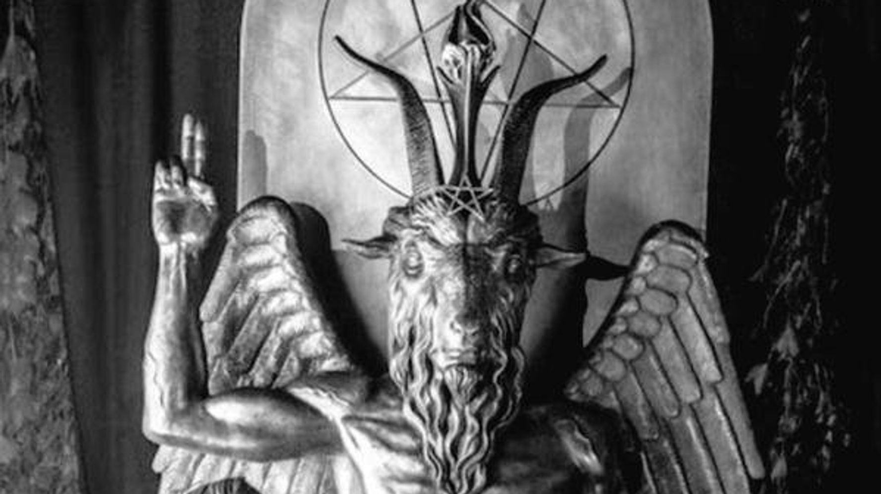 Satanic Temple,Arkansas,asa hutchinson,satanists,satanist statue, 10 Comman...