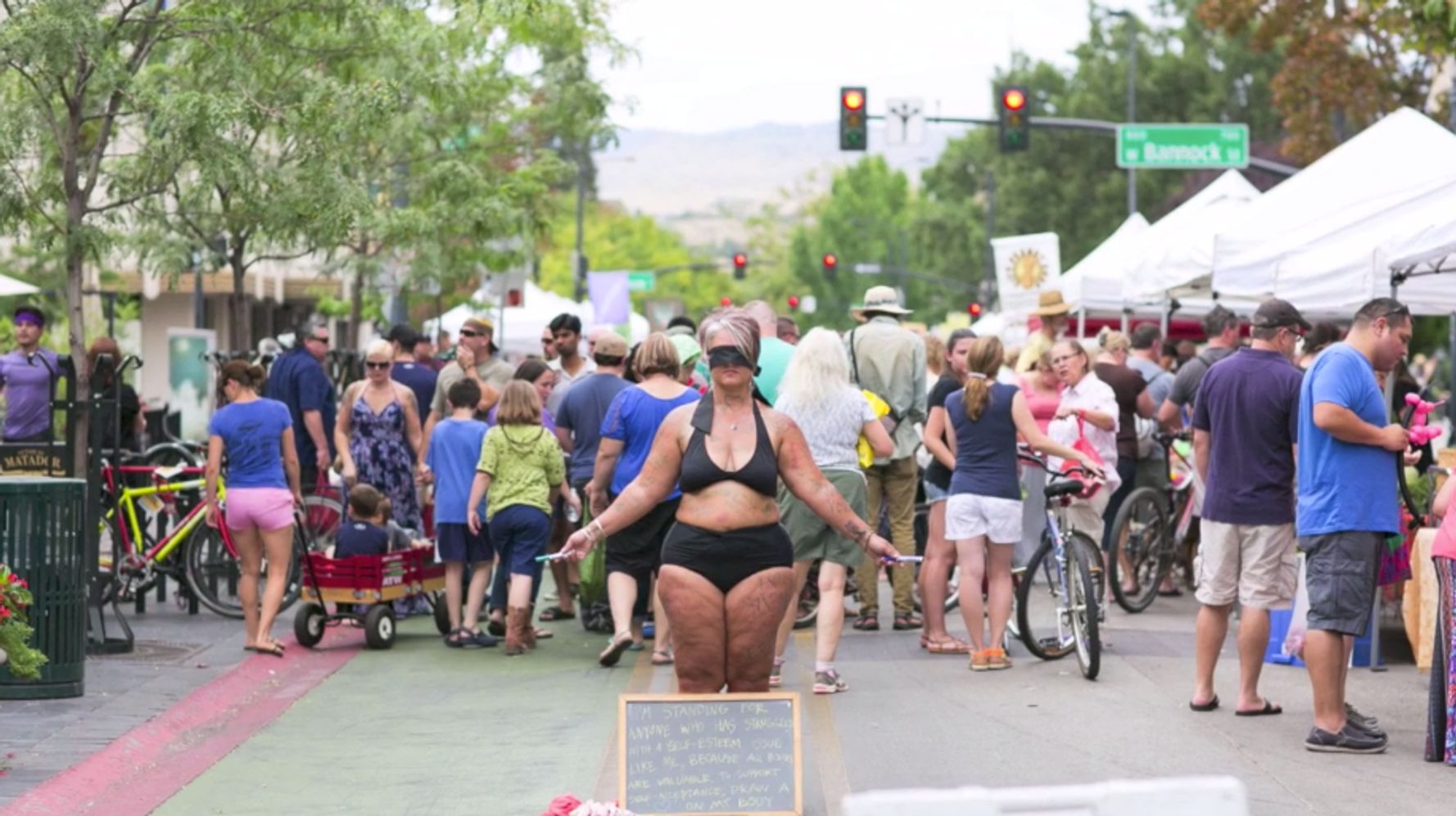 Woman Undressed In Public To Show That 'All Bodies Are Valuable' ...