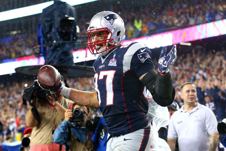 Patriots tight end Rob Gronkowski scored three touchdowns on Thursday night, helping New England to defeat the Steelers in the NFL season opener.
