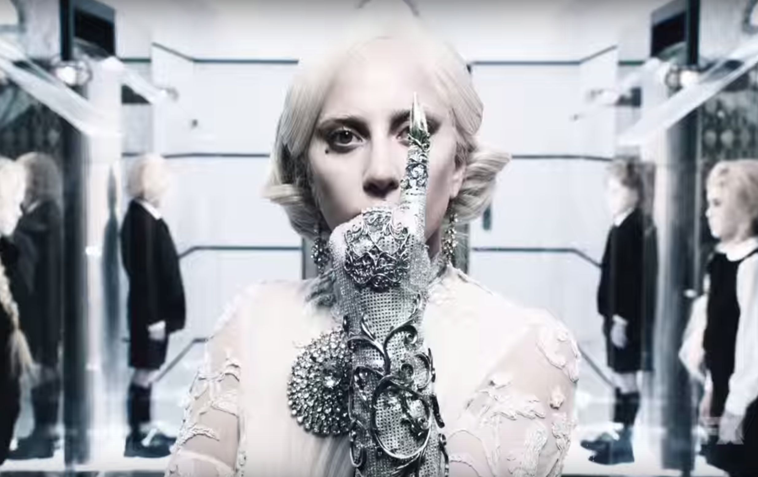 Lady Gaga Is Creepy In Couture In Latest 'American Horror Story: Hotel ...