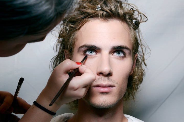 7 Tips To Wearing Makeup Every Man Who Wears Makeup Should Know