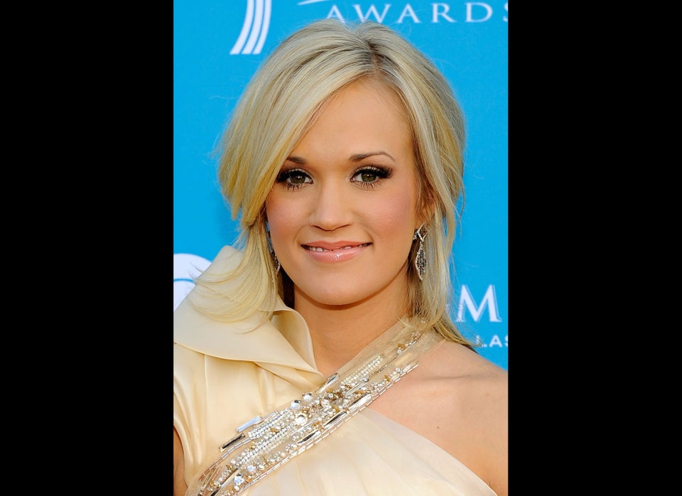 Carrie Underwood Wears More Outfits In One Night Than We Do In A