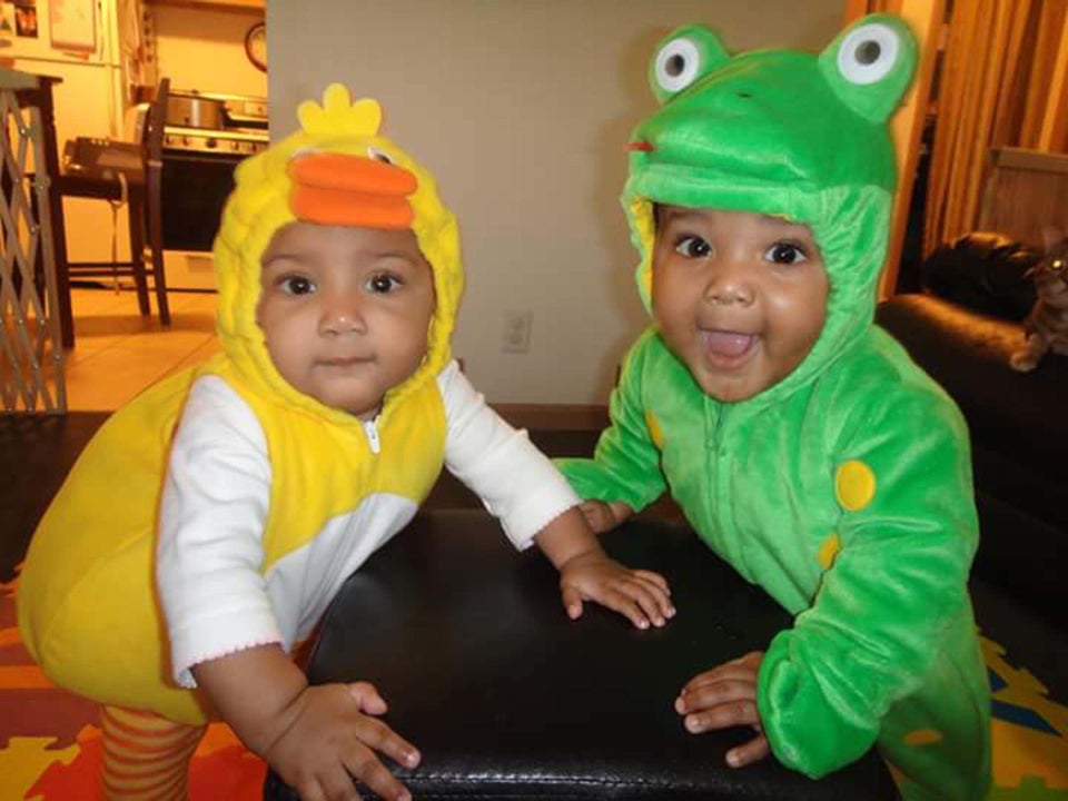 Twin Halloween Costumes For 10 Year Olds - 22 Halloween Costume For Twins That Are Double The Fun | HuffPost Life Twin Halloween Costumes For 10 Year Olds - 22 Halloween Costume For Twins That Are Double The Fun | HuffPost Life