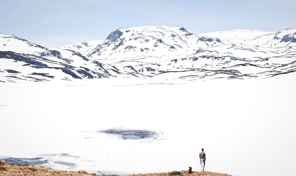 Majestic Photos Show What It S Like To Sit At The Edge Of The World Huffpost Life Majestic Photos Show What It S Like To Sit At The Edge Of The World Huffpost Life