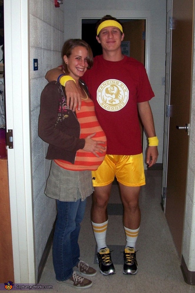 33 Creative Halloween Costumes Just For Pregnant Women