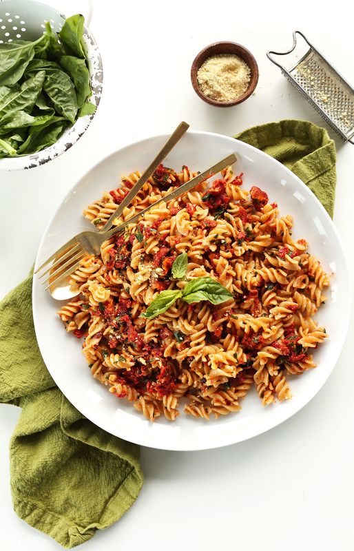 Get the&nbsp;Sun-Dried Tomato Pesto Pasta recipe&nbsp;from Minimalist Baker