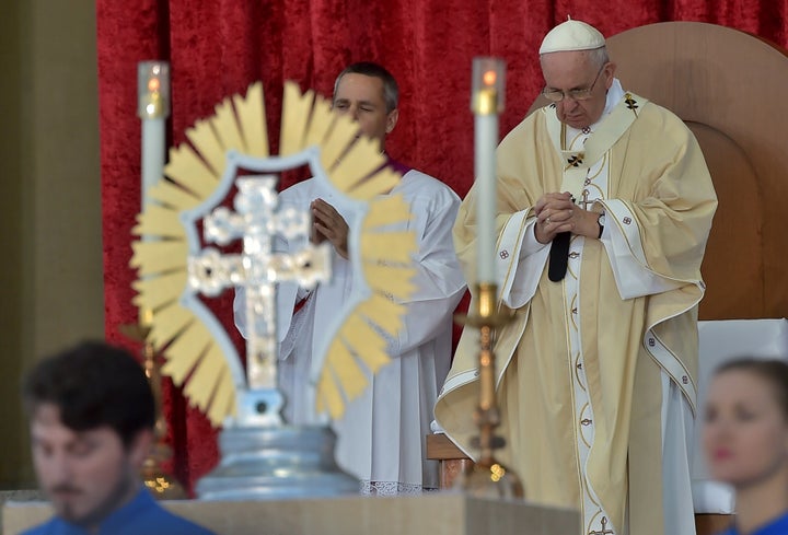 Pope Francis prepares to conduct Mass at the Basilica of the National Shrine of the Immaculate Conception in Washington, DC, on September 23, 2015. 