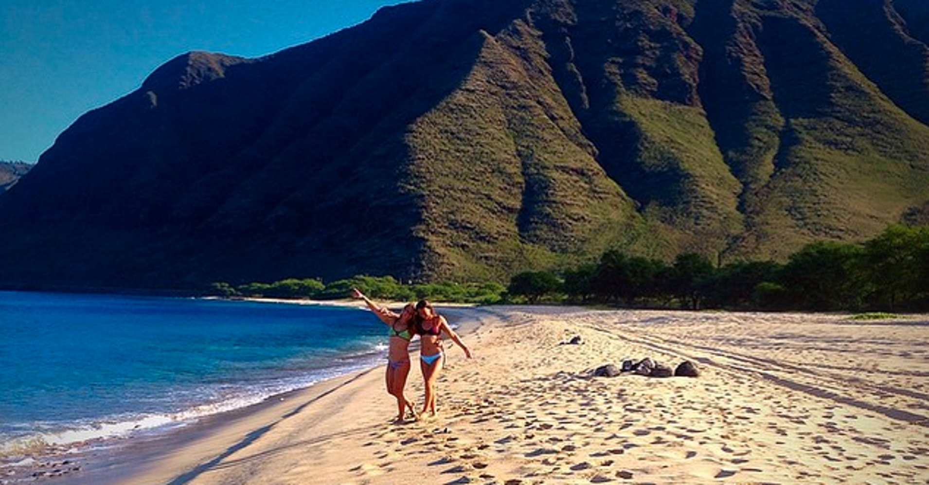9 Gorgeous Beaches Hawaii Locals Don T Want You To Know