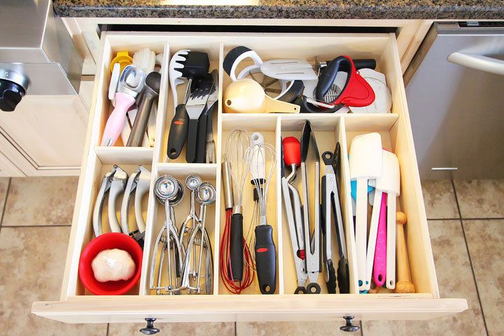 Make a customizable drawer organizer.