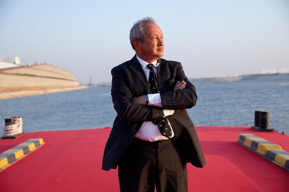 Egyptian Billionaire Offers To Build Island For Refugees