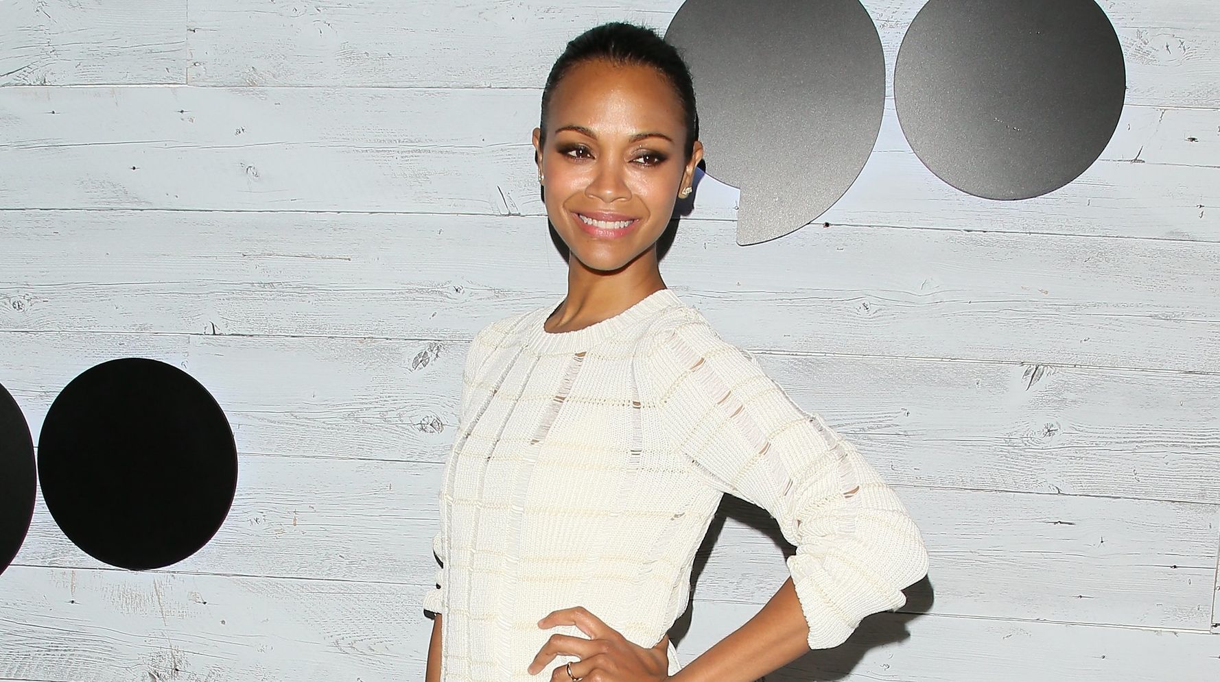 Zoe Saldana Proves That Switching Up Your Beauty Look Successfully
