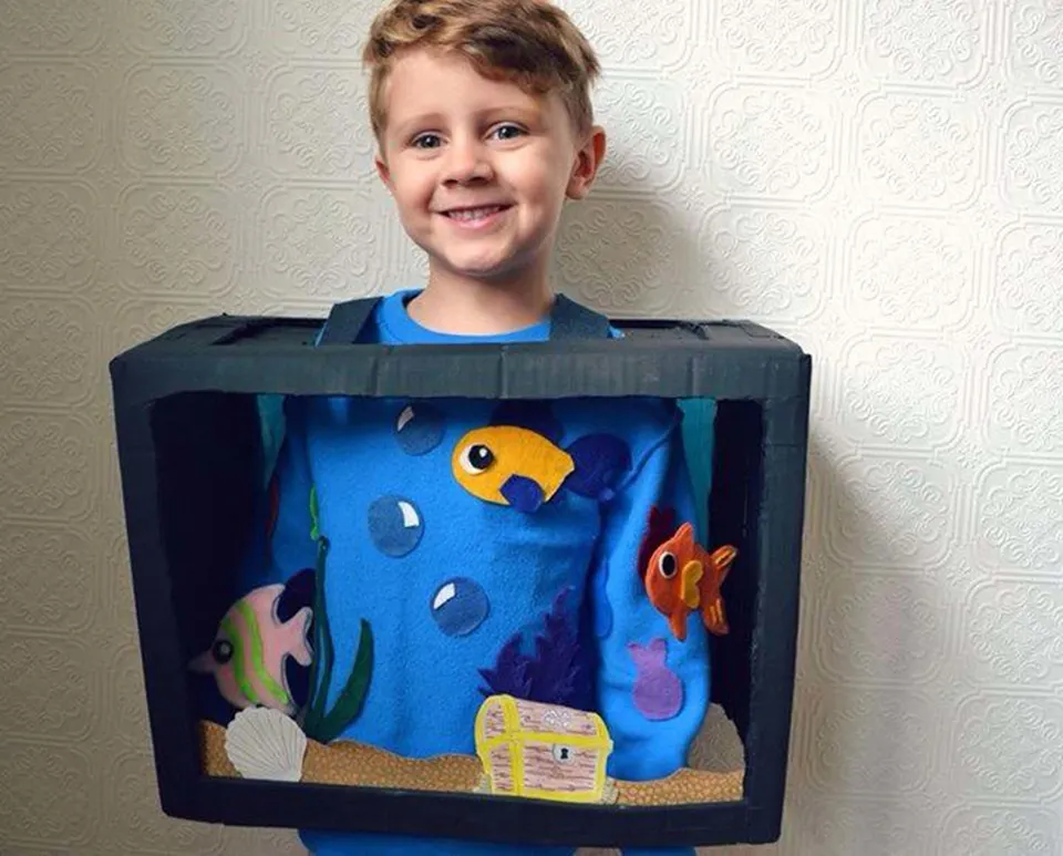 halloween) diy fisherman and fish family costumes - See Vanessa Craft  Diy costumes  kids, Halloween costumes for kids, Diy costumes kids boys