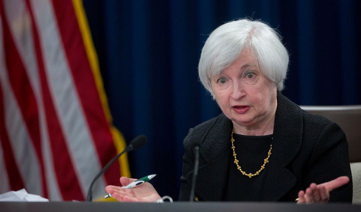 Carl Icahn accuses Federal Reserve Chair Janet Yellen of creating a stock market bubble by keeping interest rates low.