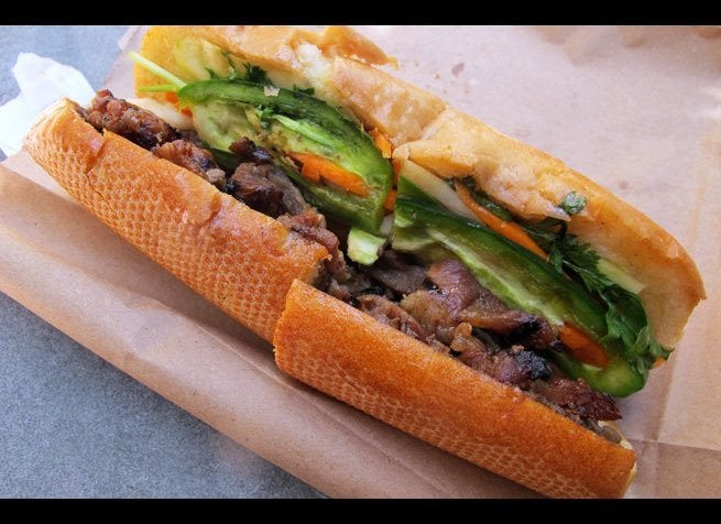 BÁNH MÌ