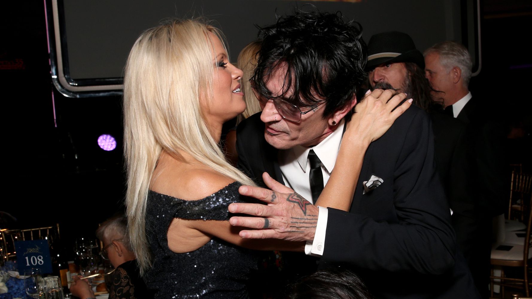 90s Power Couple Pamela Anderson & Tommy Lee Reunite At Party | HuffPost  Entertainment