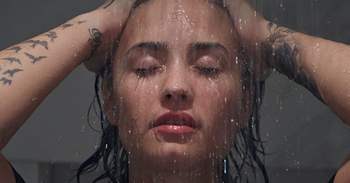 Demi Lovato Goes Nude And Makeup-Free For Vanity Fair | HuffPost