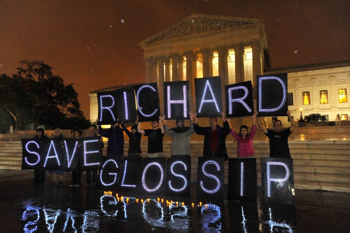 Anti-death penalty activists rally outside the Supreme Court on Sept. 29, 2015, in a final attempt to prevent the execution of Oklahoma inmate Richard Glossip in Washington, D.C.