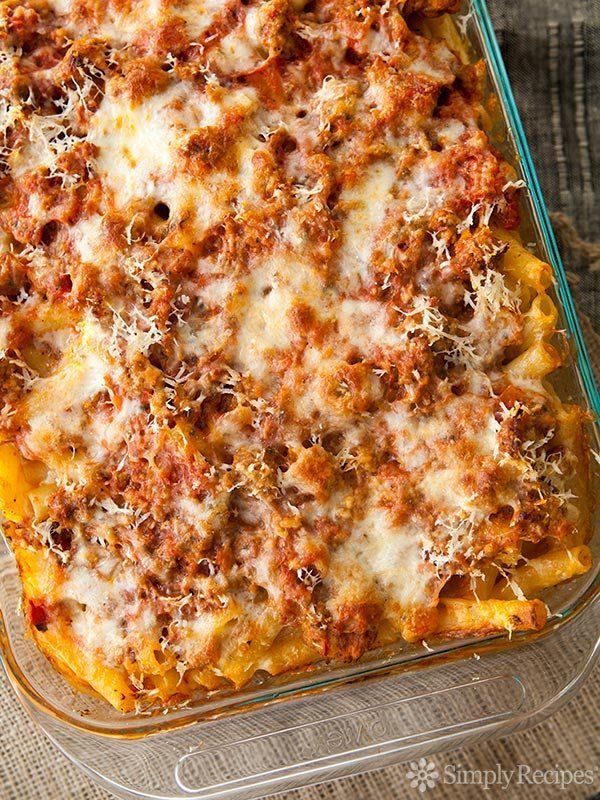 Easy Baked Ziti Recipes That'll Get You Through The Week | HuffPost
