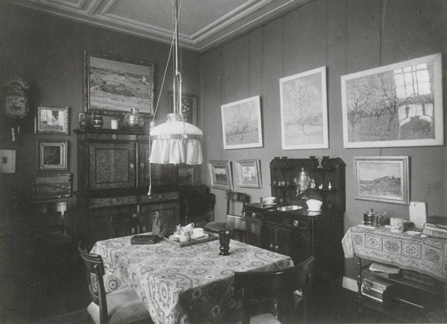 Interior of house on the Koninginneweg 77 in Amsterdam, where Jo van Gogh-Bonger lived.