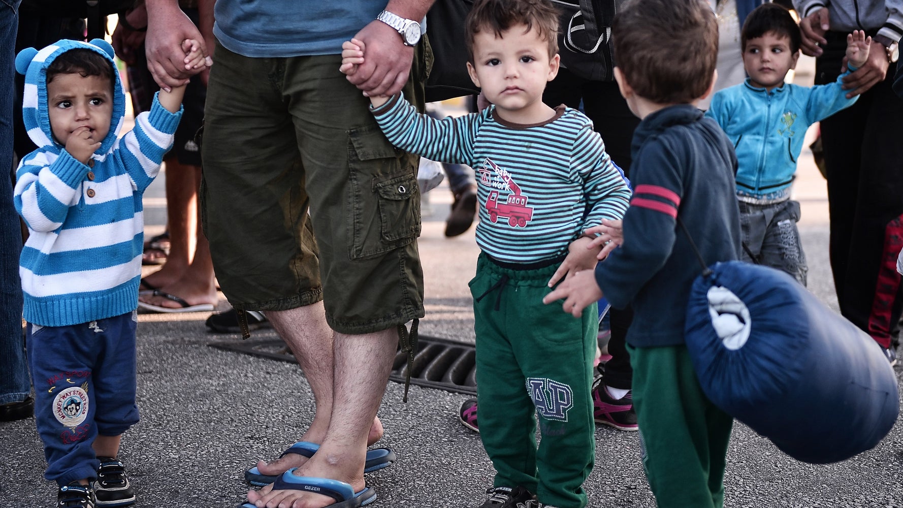 Greek Police Arrest 12 For Smuggling Refugees HuffPost The WorldPost