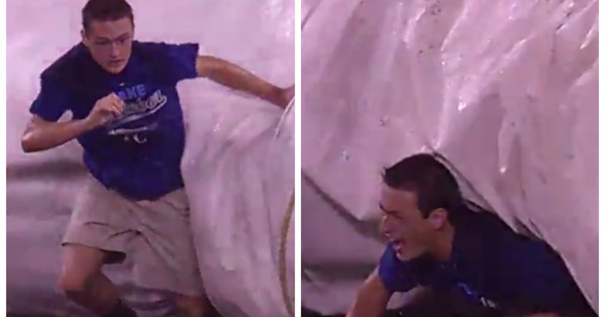 A kid got swallowed by a tarp at an MLB playoff game 