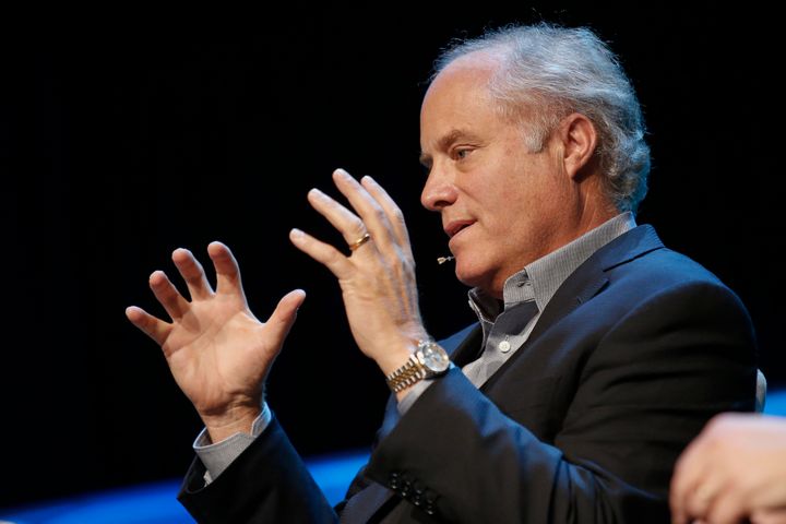 Condé Nast President and CEO Bob Sauerberg announced that his company was acquiring online music magazine Pitchfork on Tuesday.