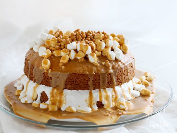 <strong>Get the <a href="http://iambaker.net/butterscotch-peanut-butter-cake/" target="_blank">Butterscotch Peanut Butter Cak