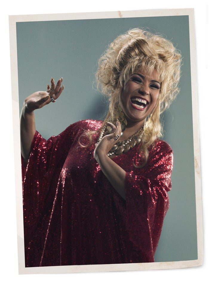 Aymee Nuviola as Celia Cruz in her later years. 