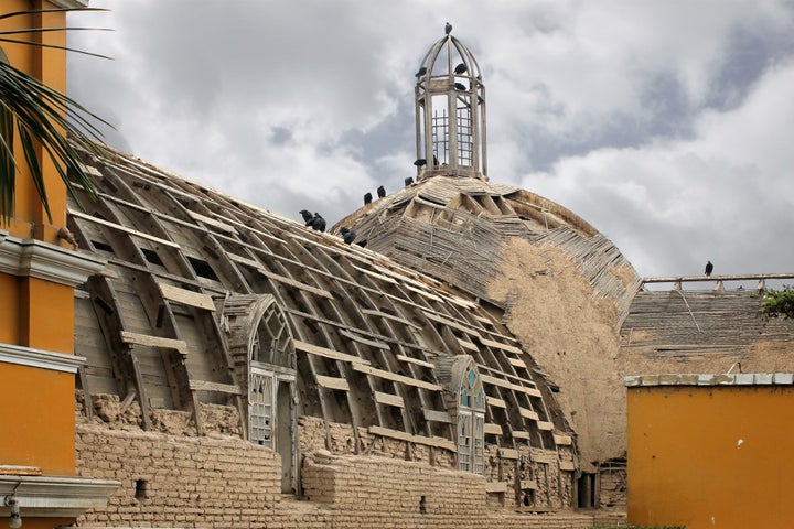 Peru's La Ermita de Barranco church, built in 1901, was closed after an earthquake damaged it.