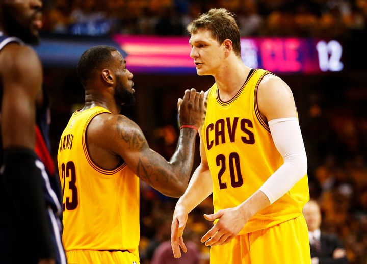 Timofey Mozgov, right, has become a viable pick-and-roll candidate for LeBron James.