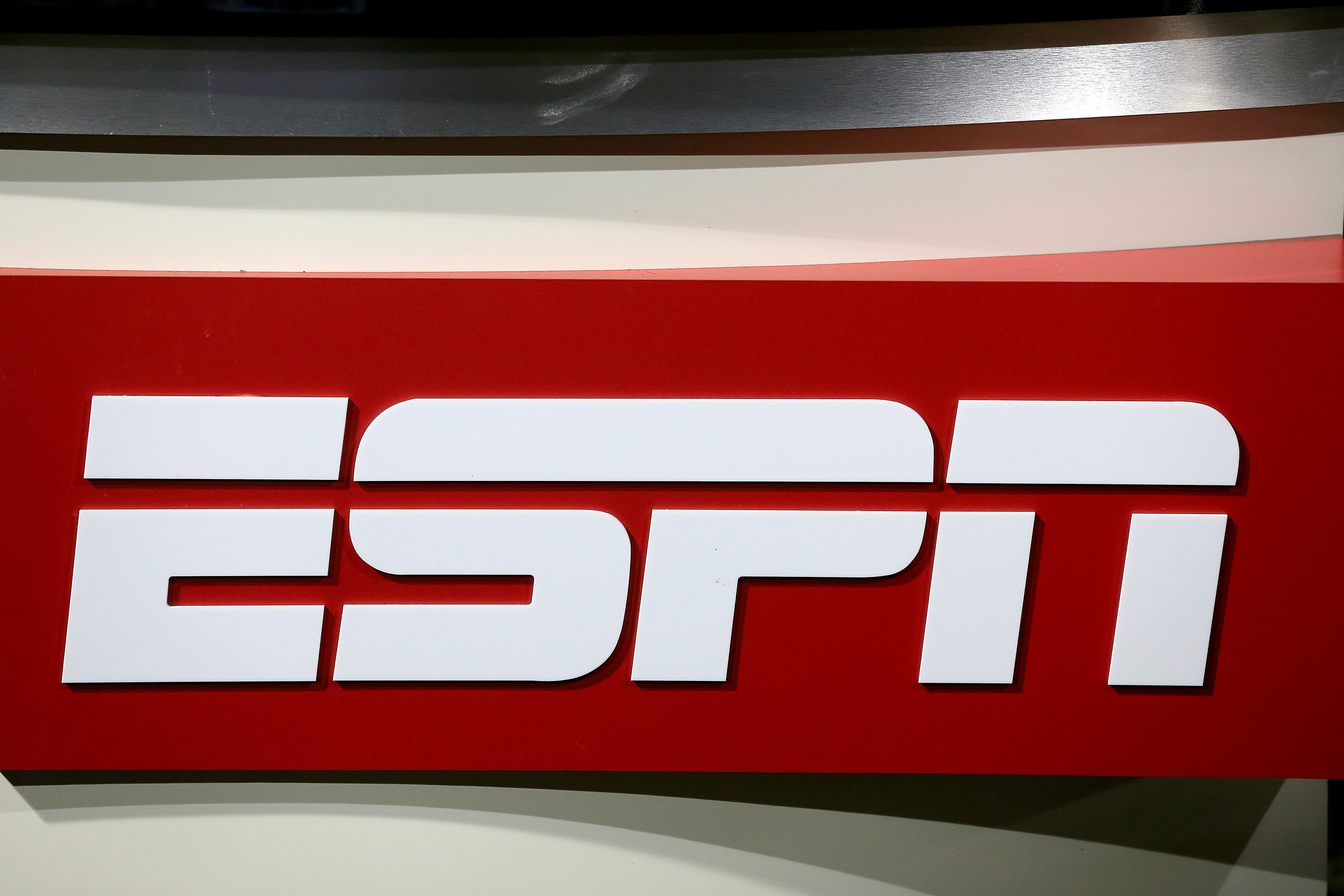 ESPN Begins Big Layoffs Amid Earnings Shortfall | HuffPost Latest News