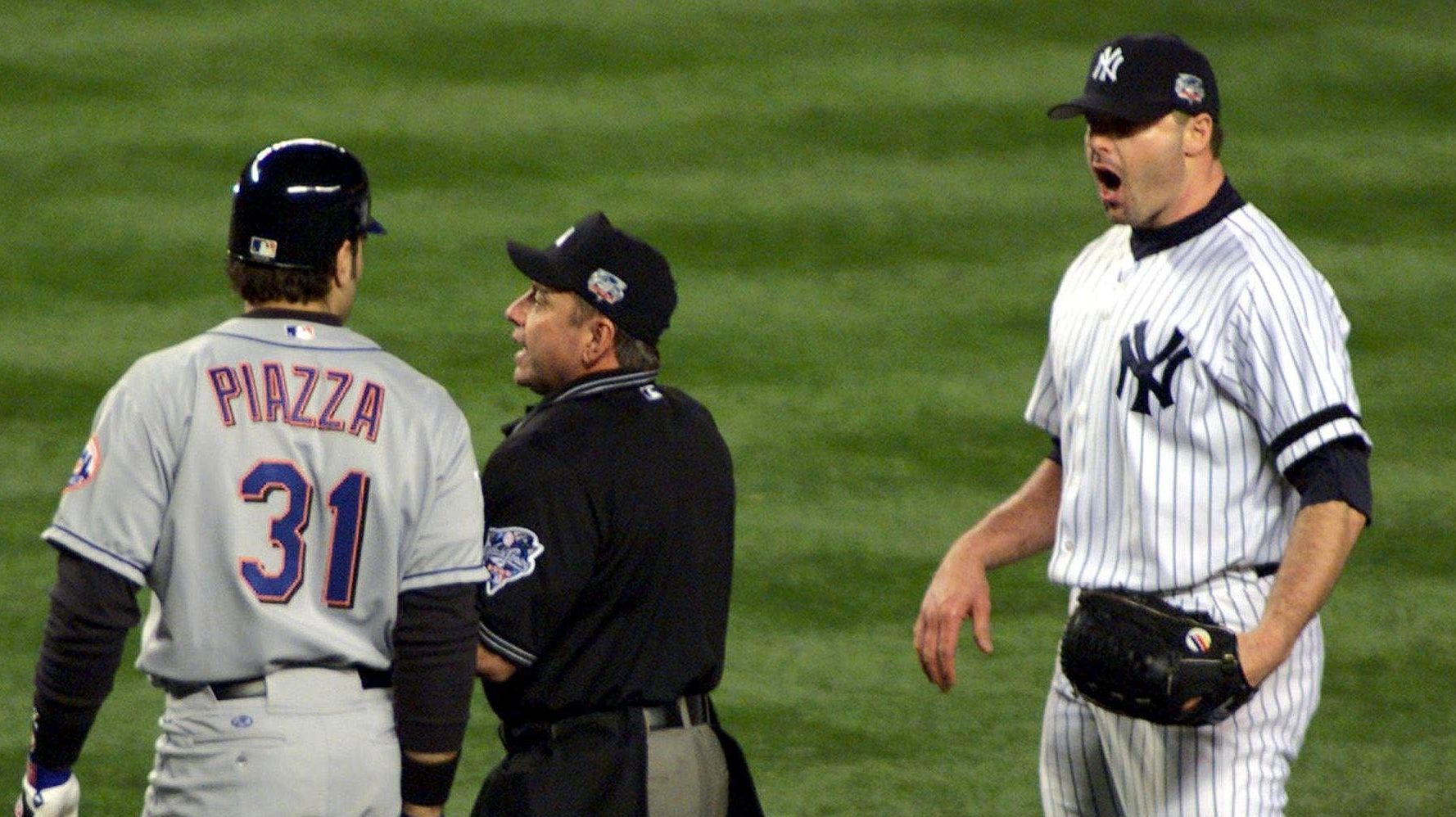 Mike Piazza's wife throws some high heat at Roger Clemens over