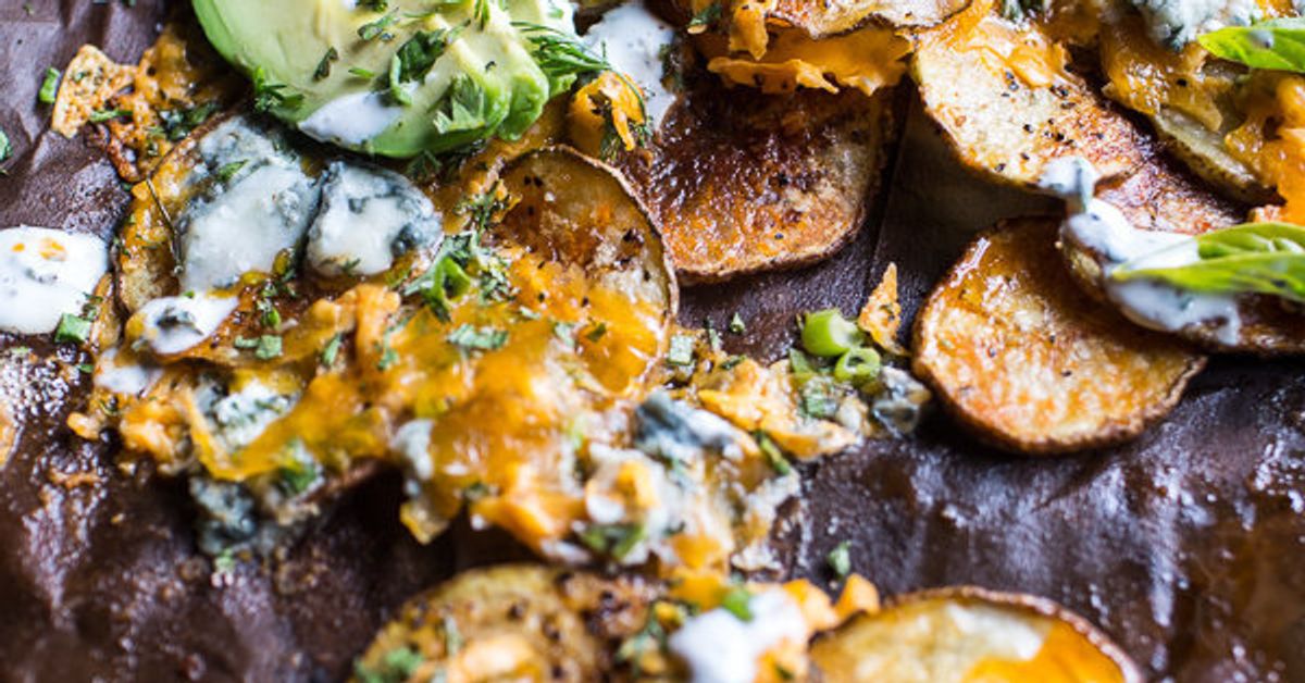 The One Recipe You Need To Make This Weekend Buffalo Nachos Huffpost Life 
