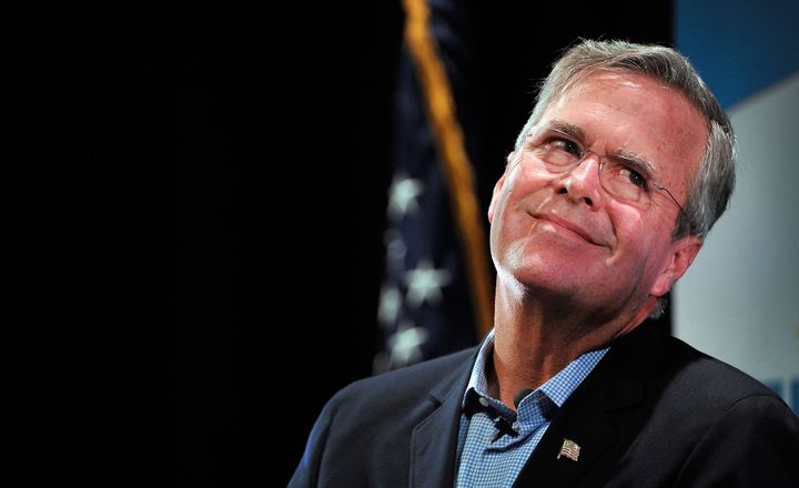 Republican presidential candidate Jeb Bush and Democratic candidate Hillary Clinton lead in the race for campaign cash from executives and employees of big Wall Street banks.