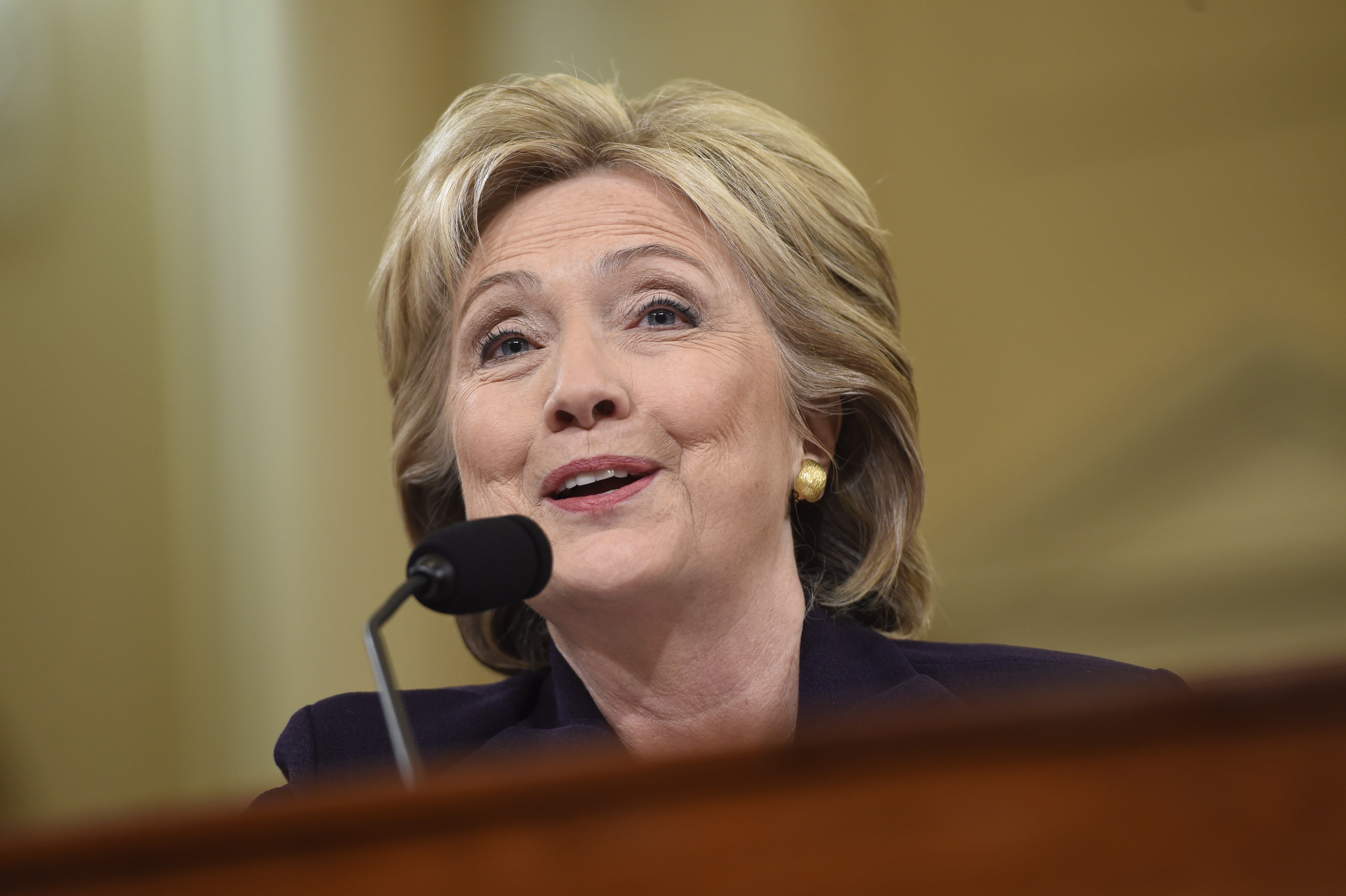 Here Are Hillary Clinton's Many Facial Expressions During Her Benghazi ...