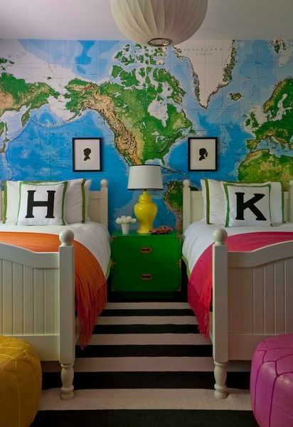 Gibson installed the dry erase Jumbo World Map Mural wallpaper from Pottery Barn Kids as an "interactive way for kids to see where they travel," he told HuffPost.