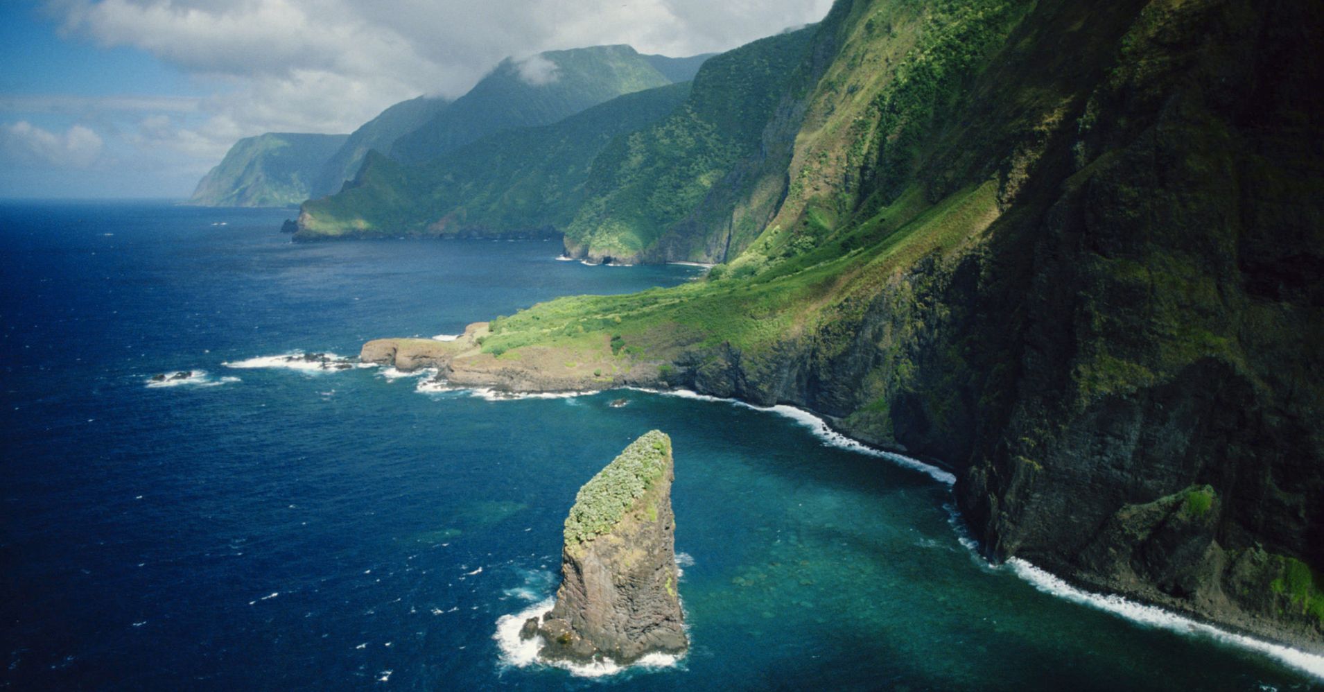 17-reasons-to-drop-everything-and-go-to-molokai-huffpost-life