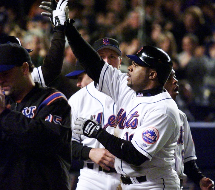 Mets Greats Piazza, Alfonzo Talk Possible 2000 World Series