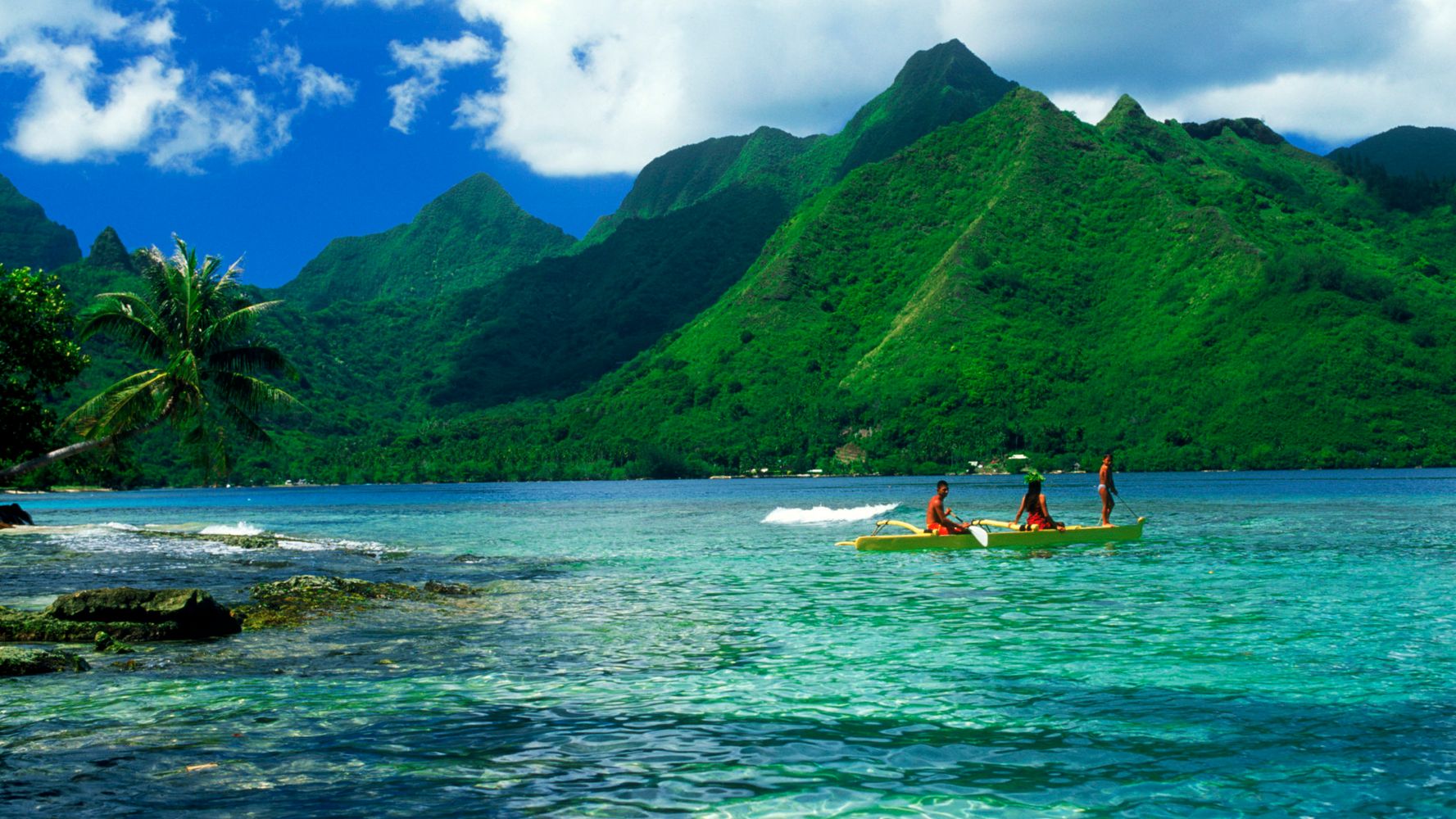 Moorea Is The World's Most Beautiful Island You've Never Heard Of ...