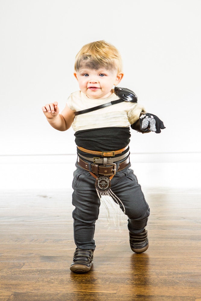 Parents Create Truly Epic 'Mad Max' Halloween Costume For Kids  Halloween  costumes for kids, Kids costumes, Halloween costumes