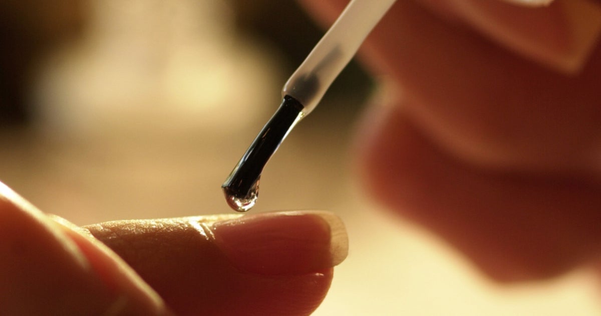 Here's What Nail Hardener Is, Plus More Tips For Growing Strong Nails