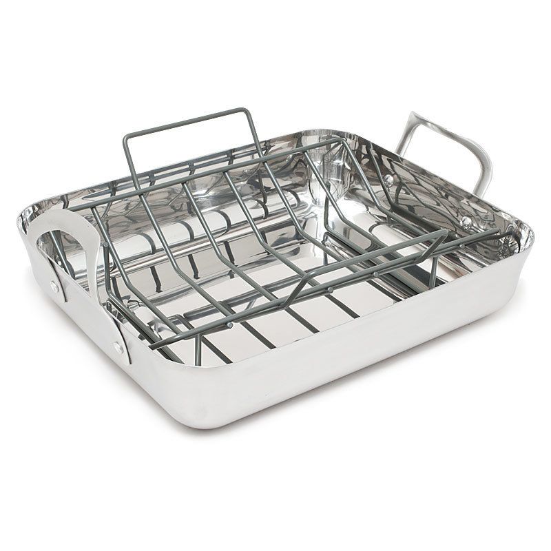 A 16" roasting pan with a roasting rack.