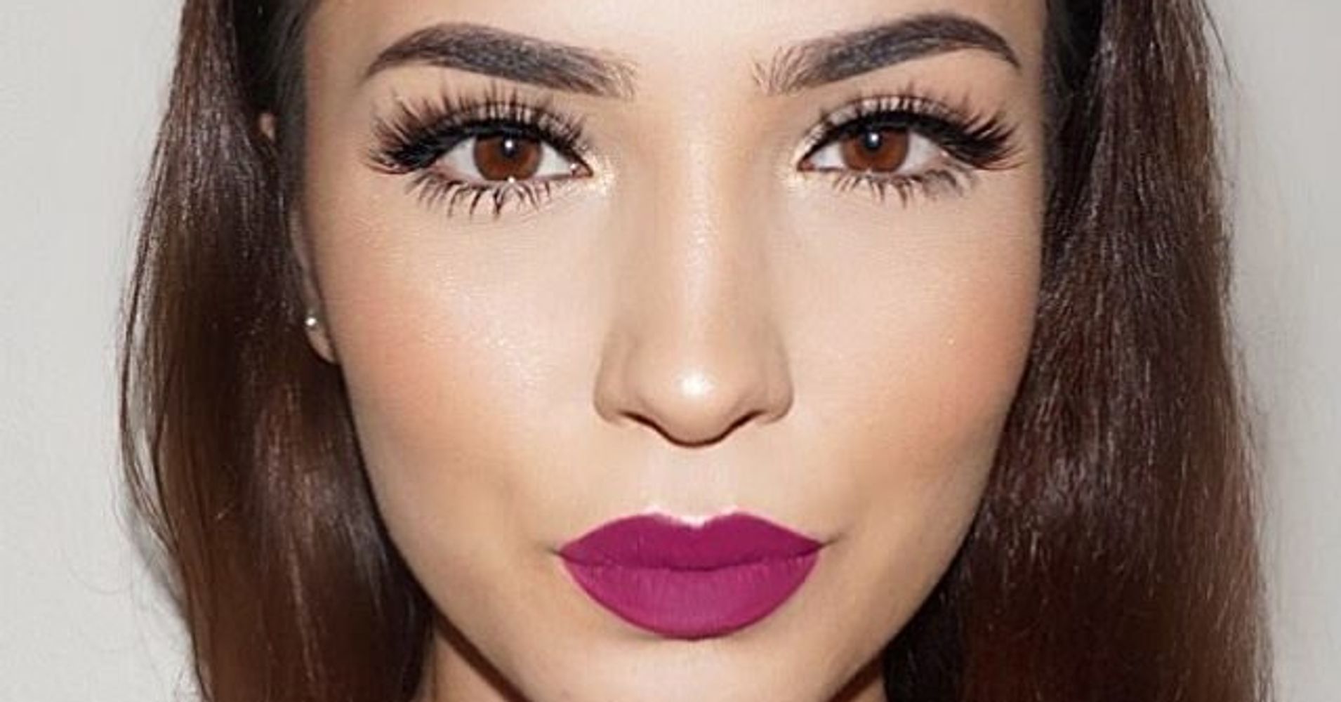5 Makeup Looks For A Night Out That Don T Involve Red Lipstick Huffpost