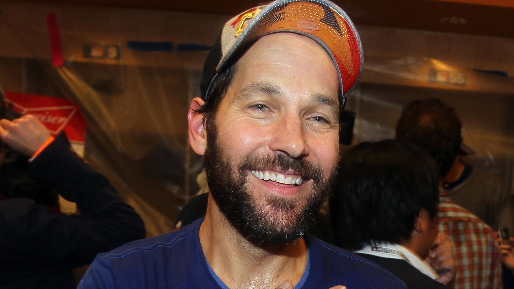 Paul Rudd Celebrates Kansas City Royals' Win By Getting Showered With
