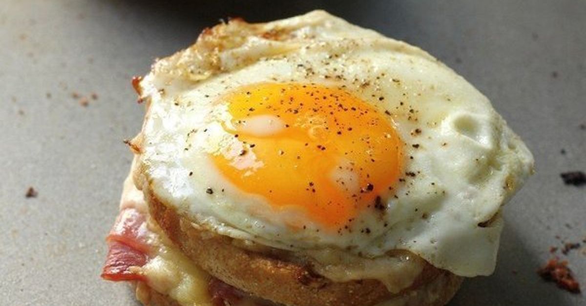 20 Delicious Meals To Make With English Muffins | HuffPost Life